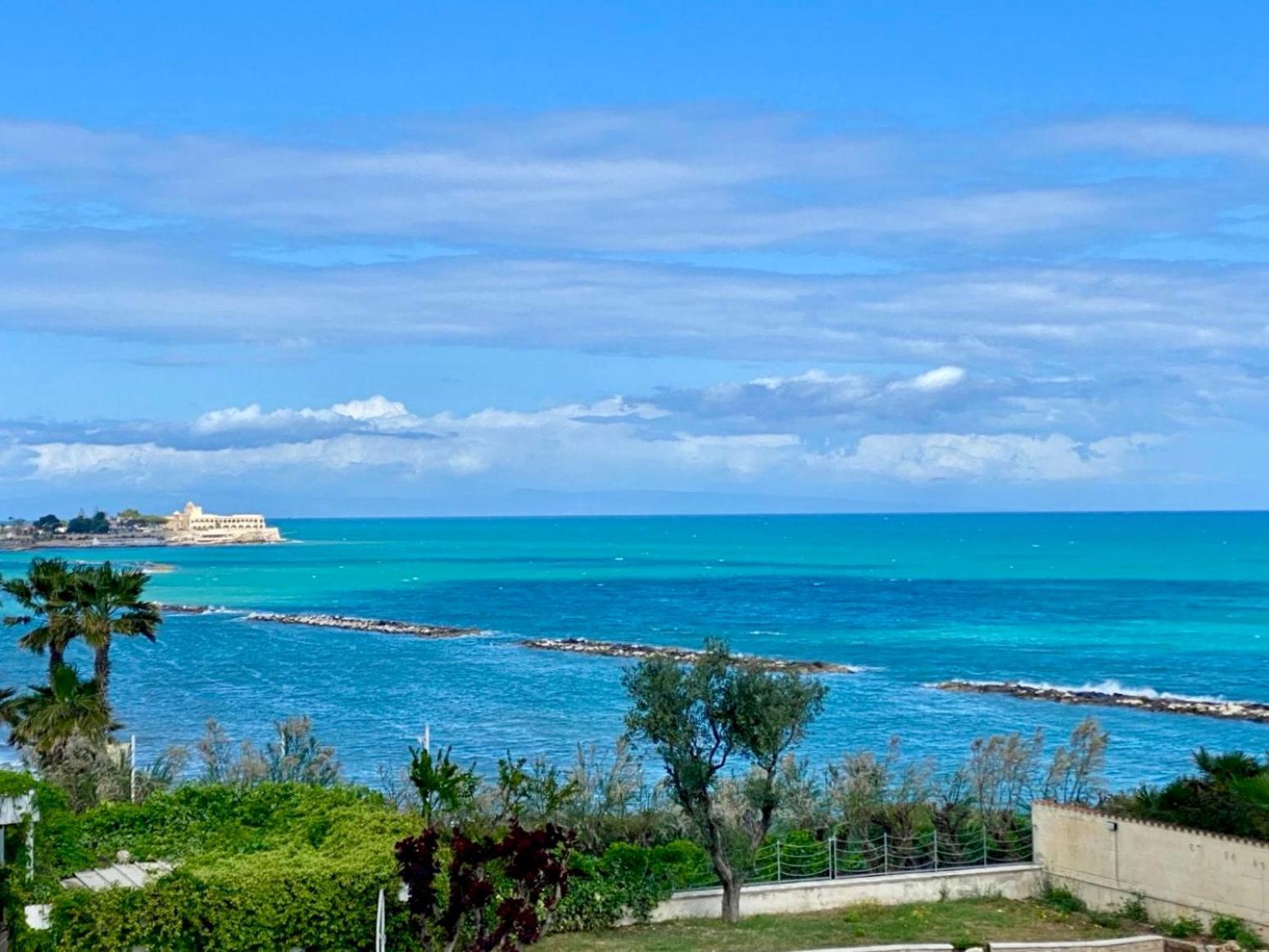 Villa Matinella Trani Exterior foto